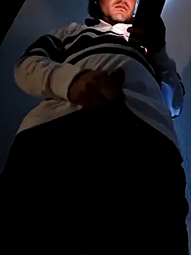 Snapshot of KeptupHack chatting on November 3, 2025, 7:57 am KeptupHack online show from November 3, 2025, 7:57 am