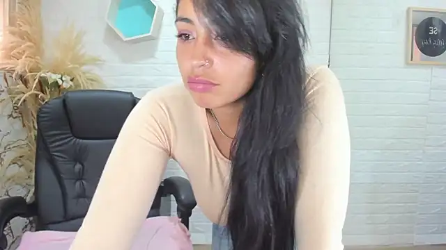 Aisha 09 online show from February 21, 2025, 6:48 pm