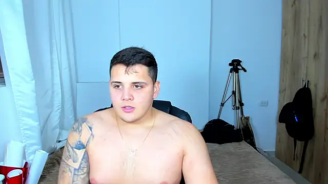 jhonstark09 online show from December 16, 2024, 7:54 pm