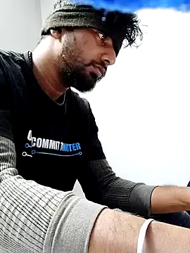 Snapshot of Gawothum chatting on January 21, 2025, 2:43 am Gawothum online show from January 21, 2025, 2:43 am