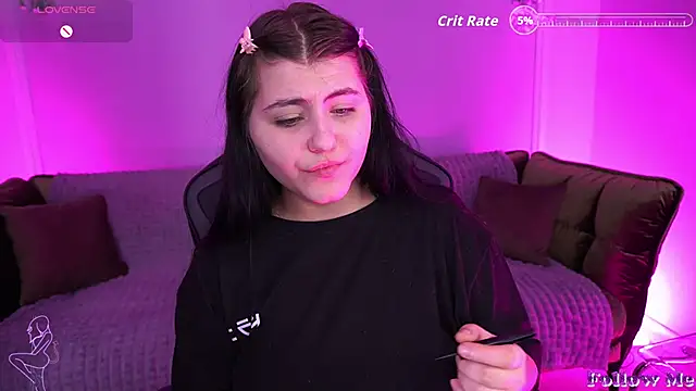 Snapshot of NanaDaizy chatting on December 1, 2025, 2:40 pm NanaDaizy online show from December 1, 2025, 2:40 pm