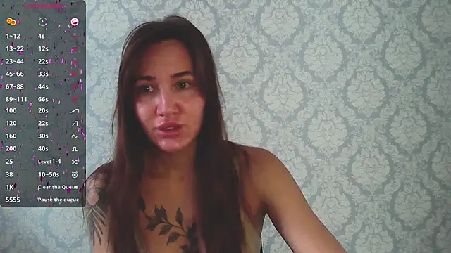 Snapshot of Stasia_Queen chatting on January 13, 2025, 8:15 am Stasia Queen online show from January 13, 2025, 8:15 am