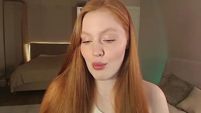 lulu moonmoon online show from February 21, 2025, 3:10 pm