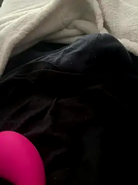 Snapshot of Young-hornyboy chatting on October 19, 2025, 10:29 am Young-hornyboy online show from October 19, 2025, 10:29 am