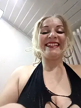 Fenix 528 online show from November 22, 2025, 12:10 am