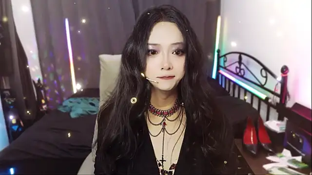 CarlClaus online show from July 19, 2026, 9:39 am