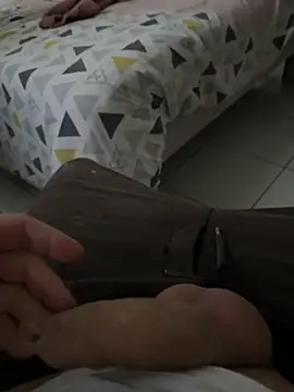 Snapshot of mj23641 chatting on December 3, 2025, 1:54 pm mj23641 online show from December 3, 2025, 1:54 pm