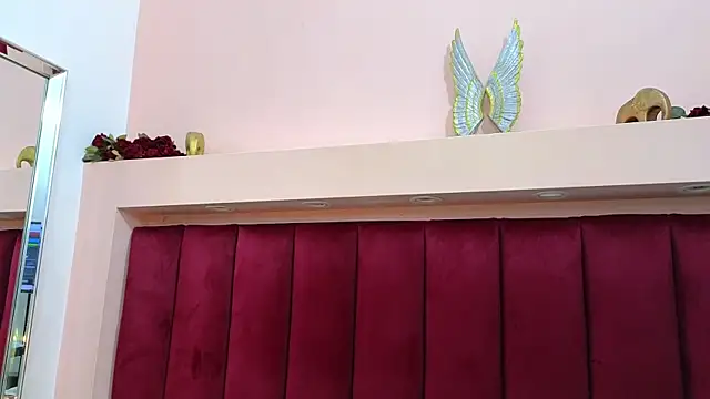 Snapshot of JESSYCORTES chatting on March 14, 2025, 1:13 pm JESSYCORTES online show from March 14, 2025, 1:13 pm