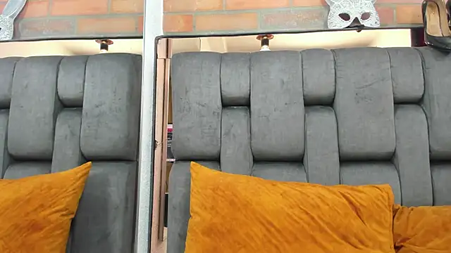 Snapshot of JESSYCORTES chatting on October 11, 2025, 2:29 pm JESSYCORTES online show from October 11, 2025, 2:29 pm