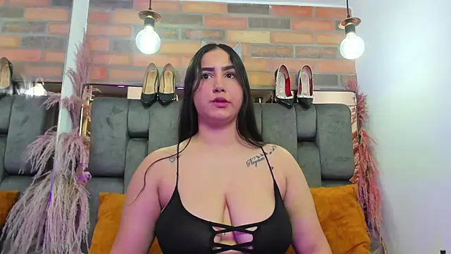 Snapshot of JESSYCORTES chatting on October 21, 2025, 3:00 pm JESSYCORTES online show from October 21, 2025, 3:00 pm