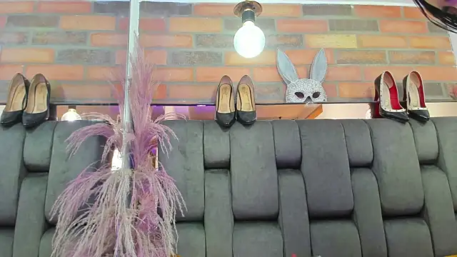 Snapshot of JESSYCORTES chatting on October 24, 2025, 2:49 pm JESSYCORTES online show from October 24, 2025, 2:49 pm