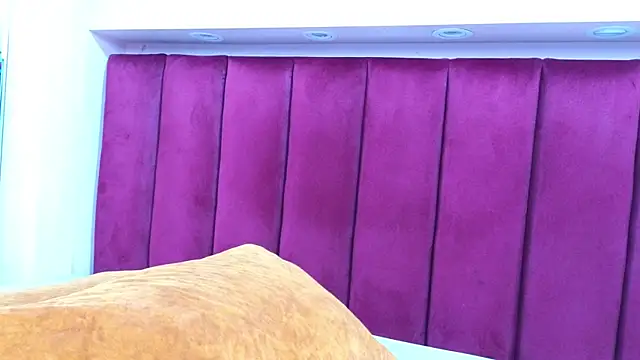 Snapshot of JESSYCORTES chatting on March 17, 2025, 2:34 pm JESSYCORTES online show from March 17, 2025, 2:34 pm