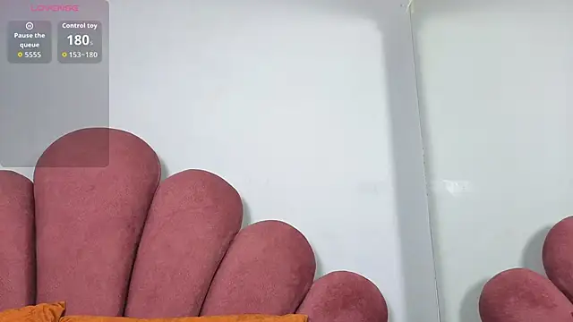 Snapshot of JESSYCORTES chatting on October 26, 2025, 12:33 am JESSYCORTES online show from October 26, 2025, 12:33 am