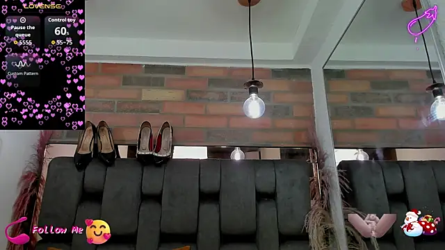 Snapshot of JESSYCORTES chatting on November 17, 2025, 3:27 pm JESSYCORTES online show from November 17, 2025, 3:27 pm