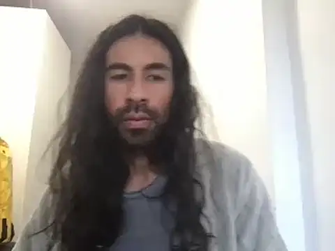 Snapshot of Lucascacaca chatting on February 15, 2025, 3:50 pm Lucascacaca online show from February 15, 2025, 3:50 pm