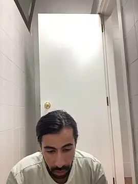 Snapshot of Lucascacaca chatting on December 13, 2024, 7:21 pm Lucascacaca online show from December 13, 2024, 7:21 pm