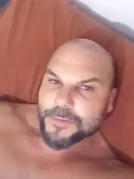 Javierchico online show from June 18, 2026, 5:28 am