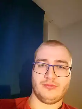 Snapshot of BigAssHairyDick chatting on December 5, 2024, 4:26 am BigAssHairyDick online show from December 5, 2024, 4:26 am
