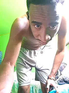 Snapshot of amarijones chatting on November 23, 2025, 4:17 pm amarijones online show from November 23, 2025, 4:17 pm