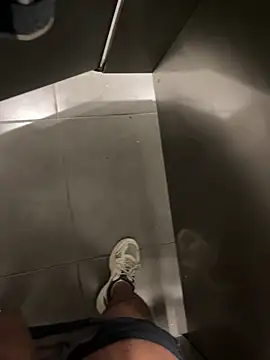 thiagowes online show from April 23, 2026, 12:50 am