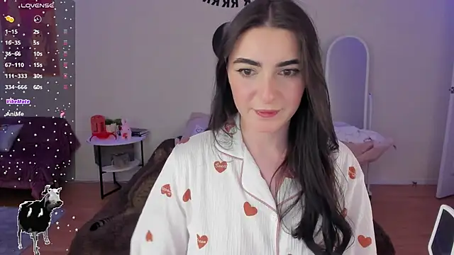 Snapshot of Taste_Jennyy chatting on December 30, 2024, 2:42 am Taste Jennyy online show from December 30, 2024, 2:42 am