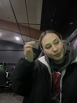 M1ssyk1ssy online show from January 30, 2025, 1:22 am