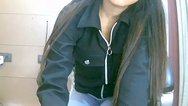 Snapshot of collage_hoty chatting on November 16, 2025, 4:56 pm collage hoty online show from November 16, 2025, 4:56 pm