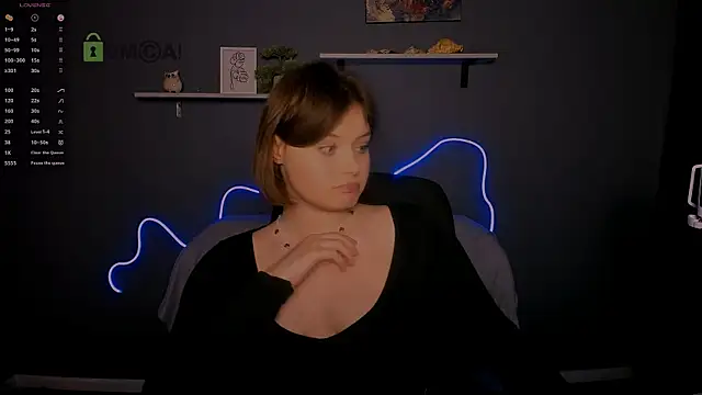 Snapshot of nikole_kitt chatting on October 10, 2025, 7:36 pm nikole kitt online show from October 10, 2025, 7:36 pm