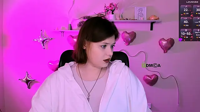 nikole kitt online show from February 16, 2026, 7:56 pm