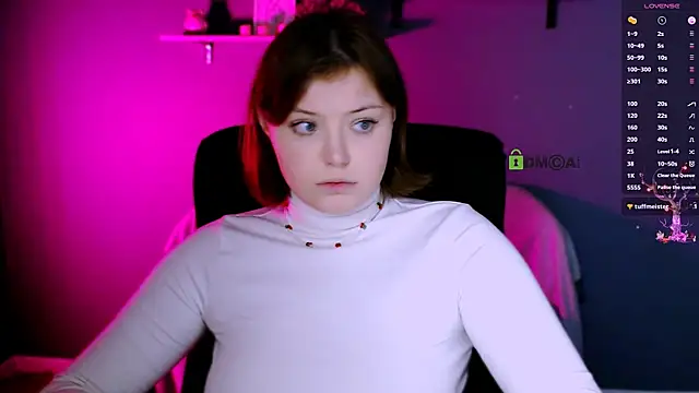 Snapshot of nikole_kitt chatting on November 19, 2025, 8:31 pm nikole kitt online show from November 19, 2025, 8:31 pm