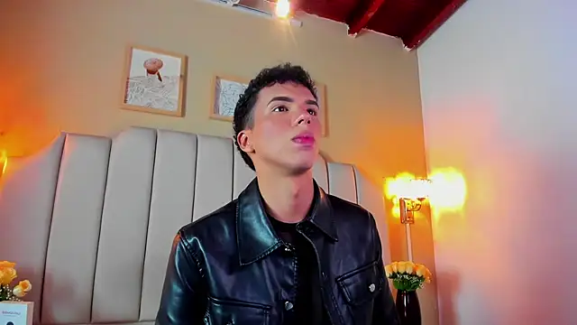 SEANTROYY online show from October 15, 2025, 2:32 am