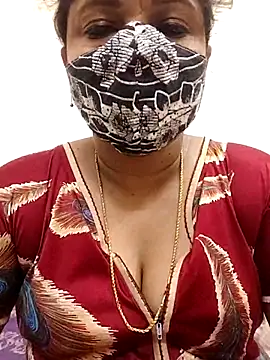 Snapshot of gaurika18 chatting on March 2, 2026, 12:01 pm gaurika18 online show from March 2, 2026, 12:01 pm