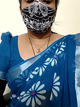 Snapshot of gaurika18 chatting on November 30, 2025, 12:28 pm gaurika18 online show from November 30, 2025, 12:28 pm