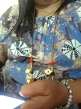 Snapshot of gaurika18 chatting on October 31, 2025, 2:02 pm gaurika18 online show from October 31, 2025, 2:02 pm