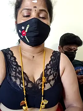 Snapshot of gaurika18 chatting on June 6, 2026, 5:34 am gaurika18 online show from June 6, 2026, 5:34 am