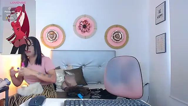 zoe hecate sexx online show from April 14, 2026, 12:10 pm