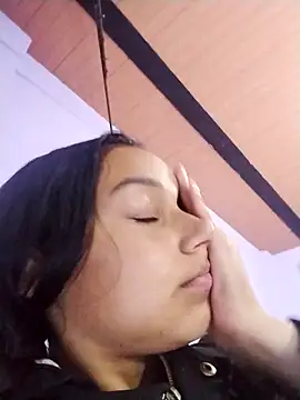 emma ambar online show from March 20, 2025, 1:35 am