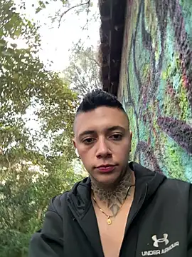  PhillipBrown online show from September 10, 2025, 11:31 am