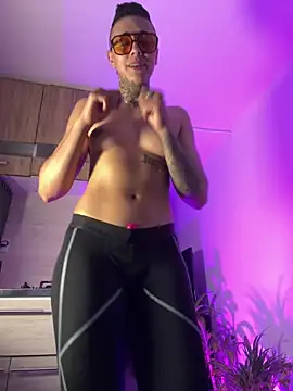  PhillipBrown online show from March 6, 2026, 1:06 pm