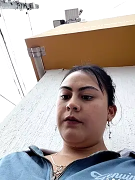 Snapshot of lara_moon25 chatting on October 23, 2025, 8:07 pm lara moon25 online show from October 23, 2025, 8:07 pm