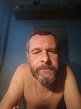 Snapshot of Andrzej-M chatting on June 14, 2026, 2:24 am Andrzej-M online show from June 14, 2026, 2:24 am