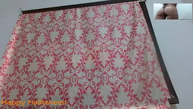 Snapshot of sammanta_hott chatting on November 1, 2025, 7:41 pm sammanta hott online show from November 1, 2025, 7:41 pm