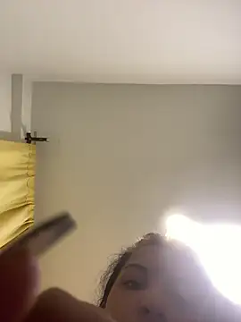 Snapshot of baby_lizy chatting on November 15, 2025, 11:42 pm baby lizy online show from November 15, 2025, 11:42 pm