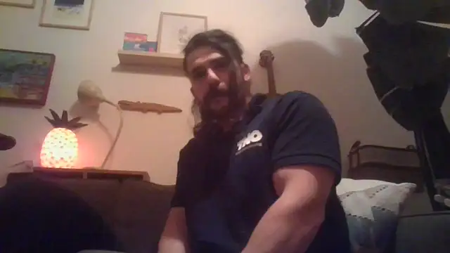 Mclozzz online show from March 29, 2026, 3:08 am