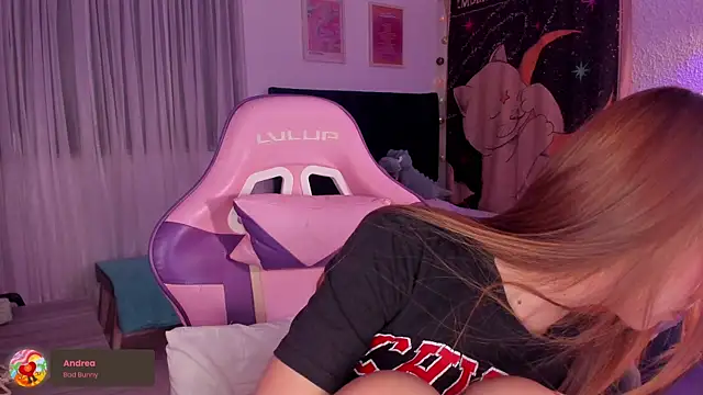 Snapshot of alice_guerin_ chatting on November 9, 2025, 3:43 am alice guerin online show from November 9, 2025, 3:43 am