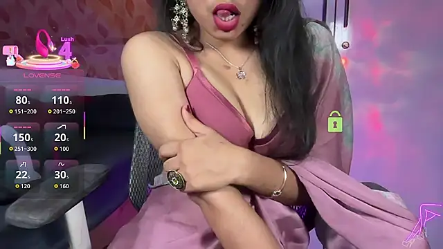 Snapshot of manogna_teluguammai chatting on October 9, 2025, 4:07 pm manogna teluguammai online show from October 9, 2025, 4:07 pm