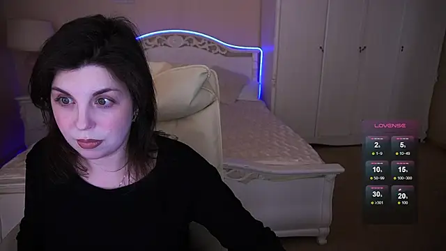 MirandaWong online show from March 21, 2025, 7:02 pm