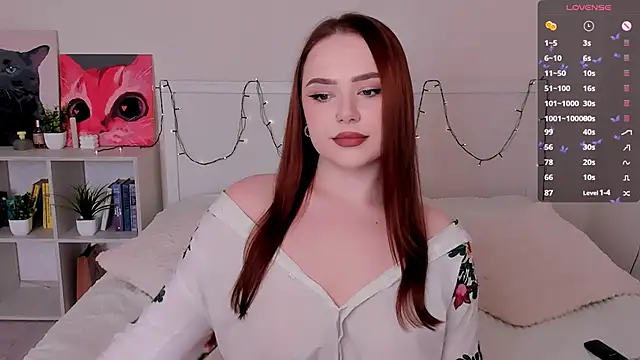 Snapshot of LittleKiitten chatting on March 20, 2025, 12:43 pm LittleKiitten online show from March 20, 2025, 12:43 pm