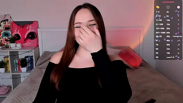 Snapshot of LittleKiitten chatting on November 23, 2025, 12:59 pm LittleKiitten online show from November 23, 2025, 12:59 pm