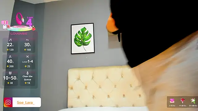 Snapshot of Soe_Lara chatting on December 3, 2025, 11:20 am Soe Lara online show from December 3, 2025, 11:20 am